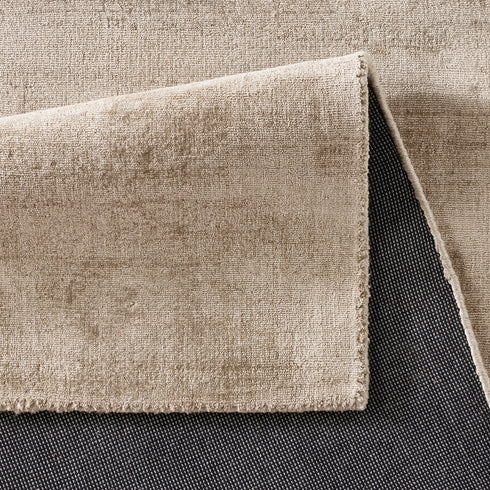 Kurzflor Teppich Viskose Handgewebt | Flauschiger Flachflor fürs Wohnzimmer, Esszimmer, Schlafzimmer oder Kinderzimmer | Beige